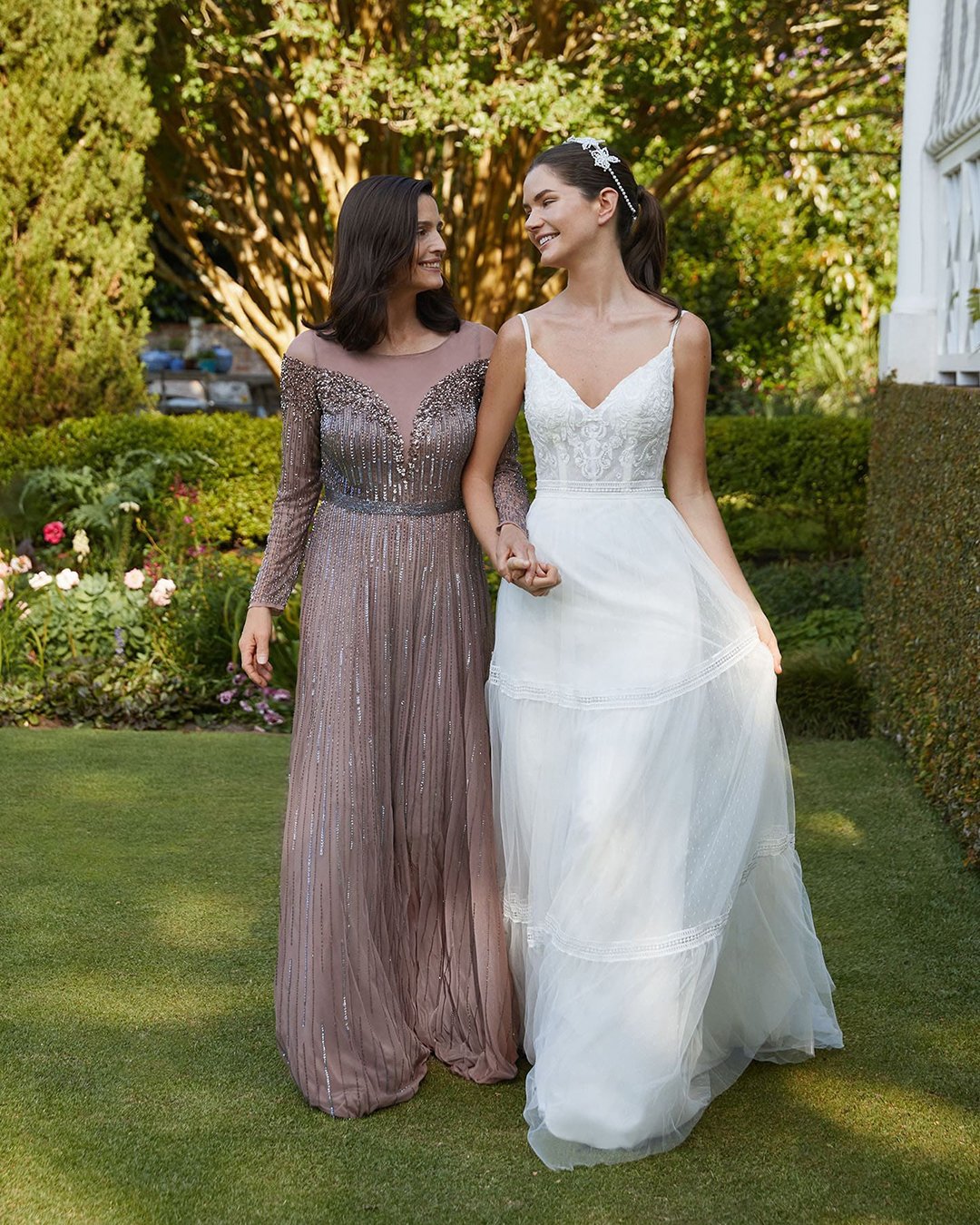 wedding attire for moms