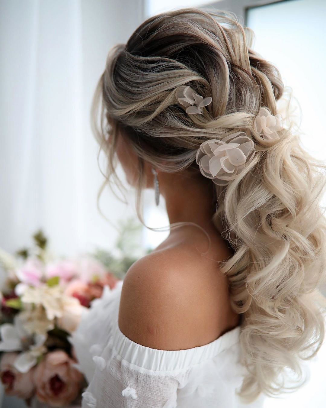 mother of the bride hairstyles half up half down with curls juliafratichelli.bridalstylist