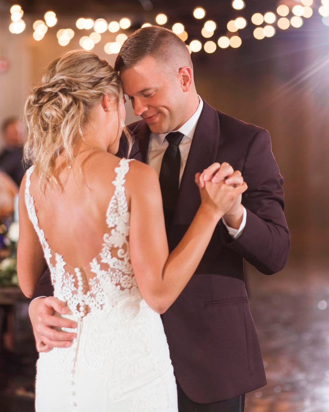 New Wedding Songs 2023 125 Tunes To Update Your Playlist (2024)