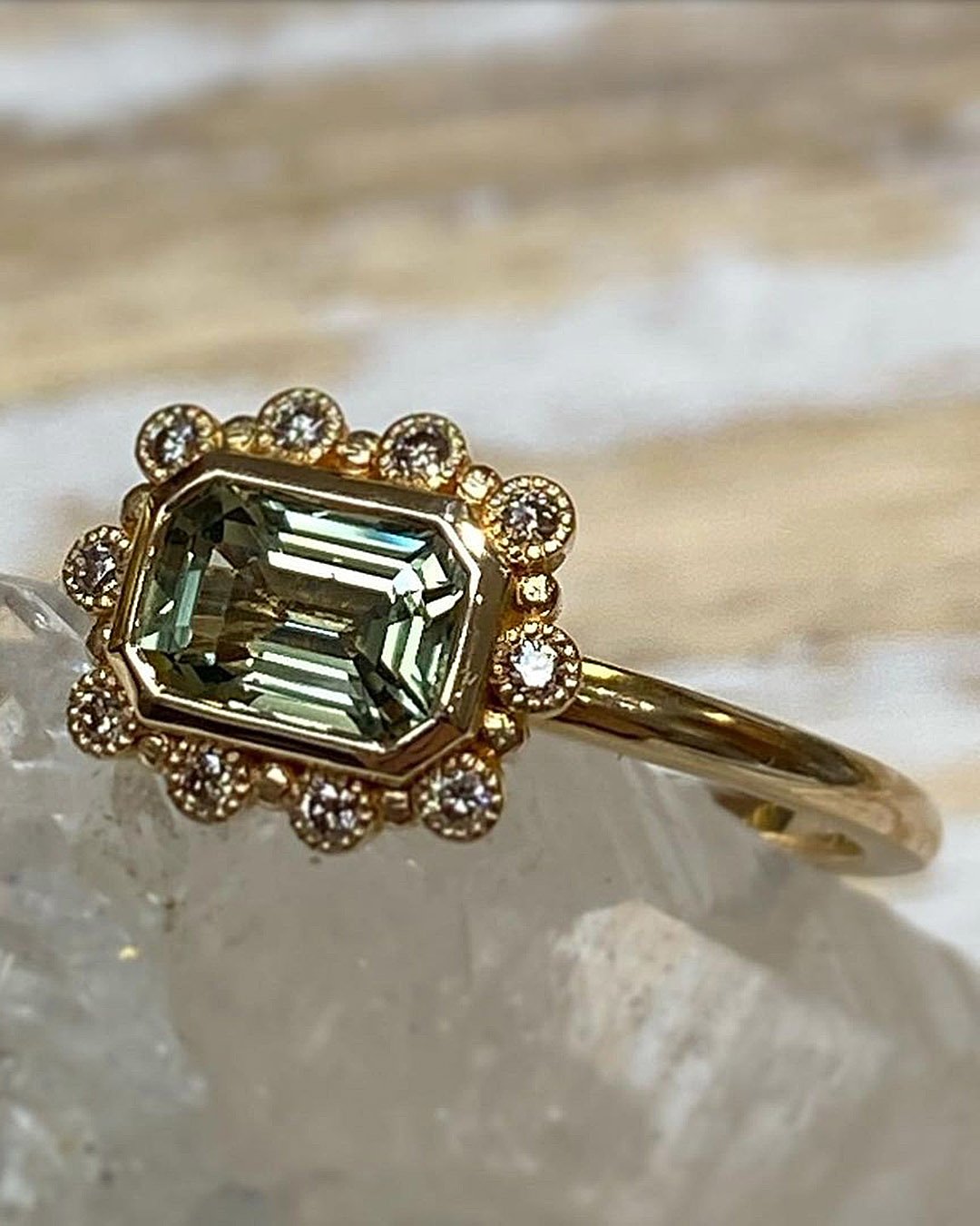 ring trends gemstone vintage art deco gold