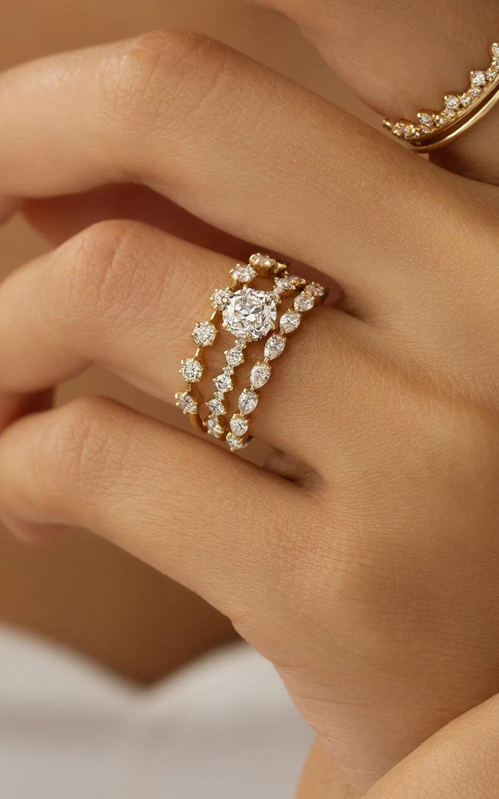 Belle Round Brilliant Engagement Ring Harry Winston - Harry Winston Ring -  Free Transparent PNG Download - PNGkey