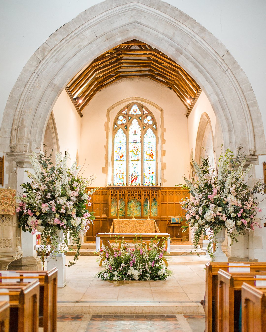 45 Breathtaking Church Wedding Decorations %%sep%% %%sitename%%