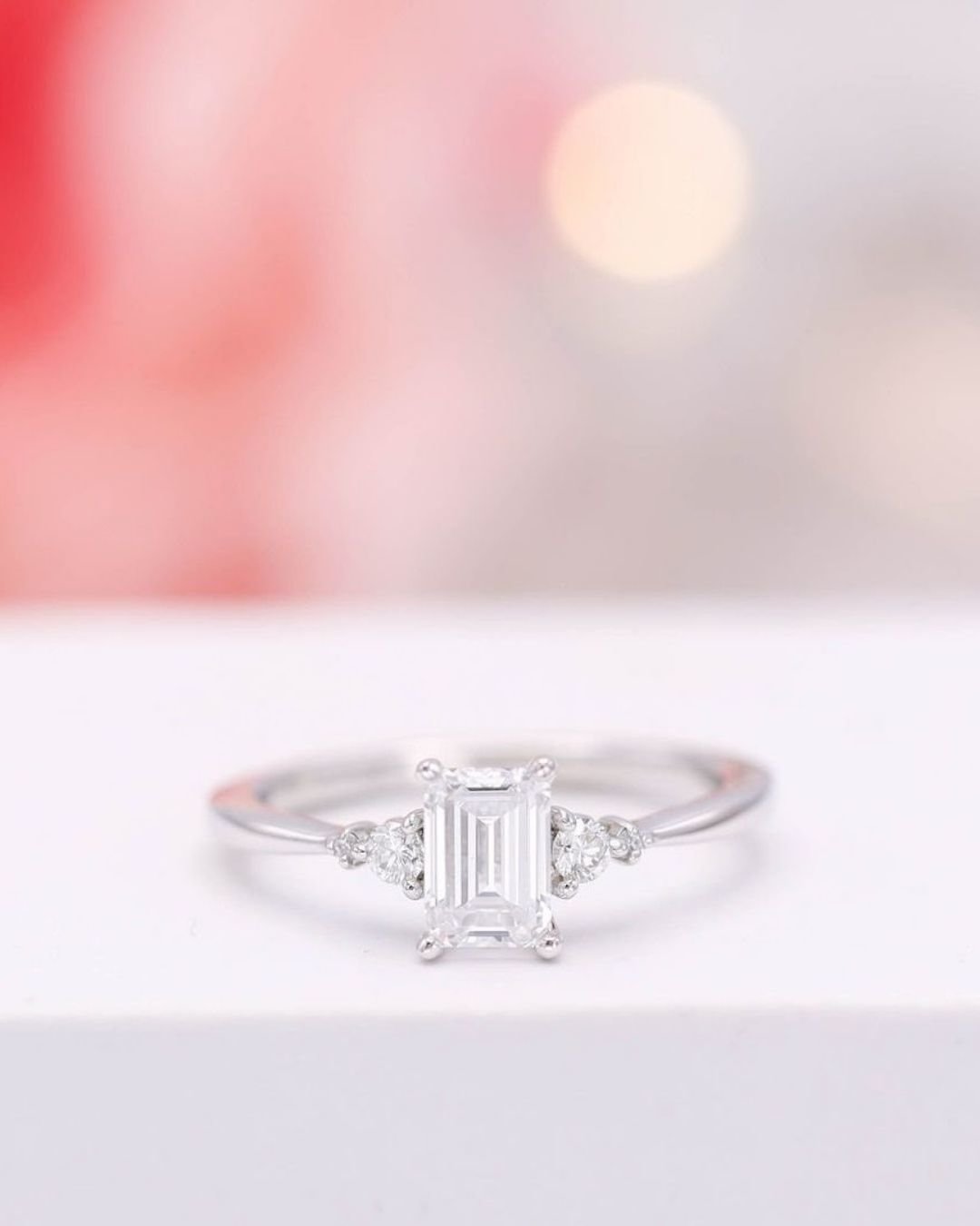 emerald cut engagement rings 3 stones rings2