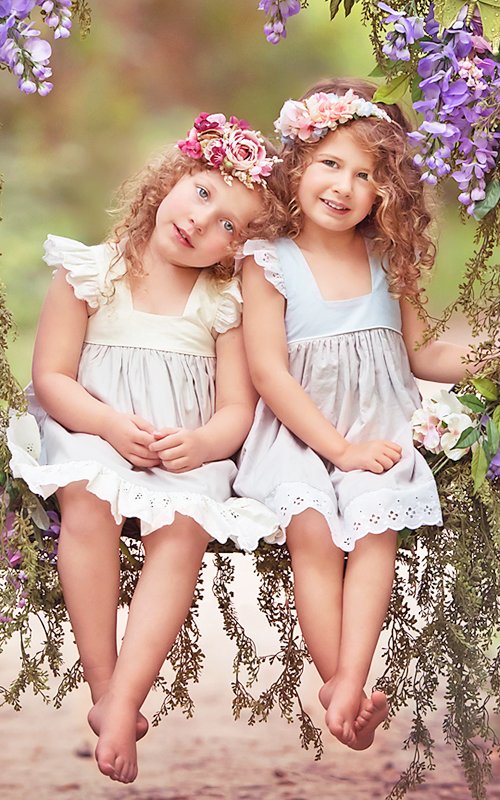 Flower Girl Dresses: 33 Looks For Little Girls + FAQs