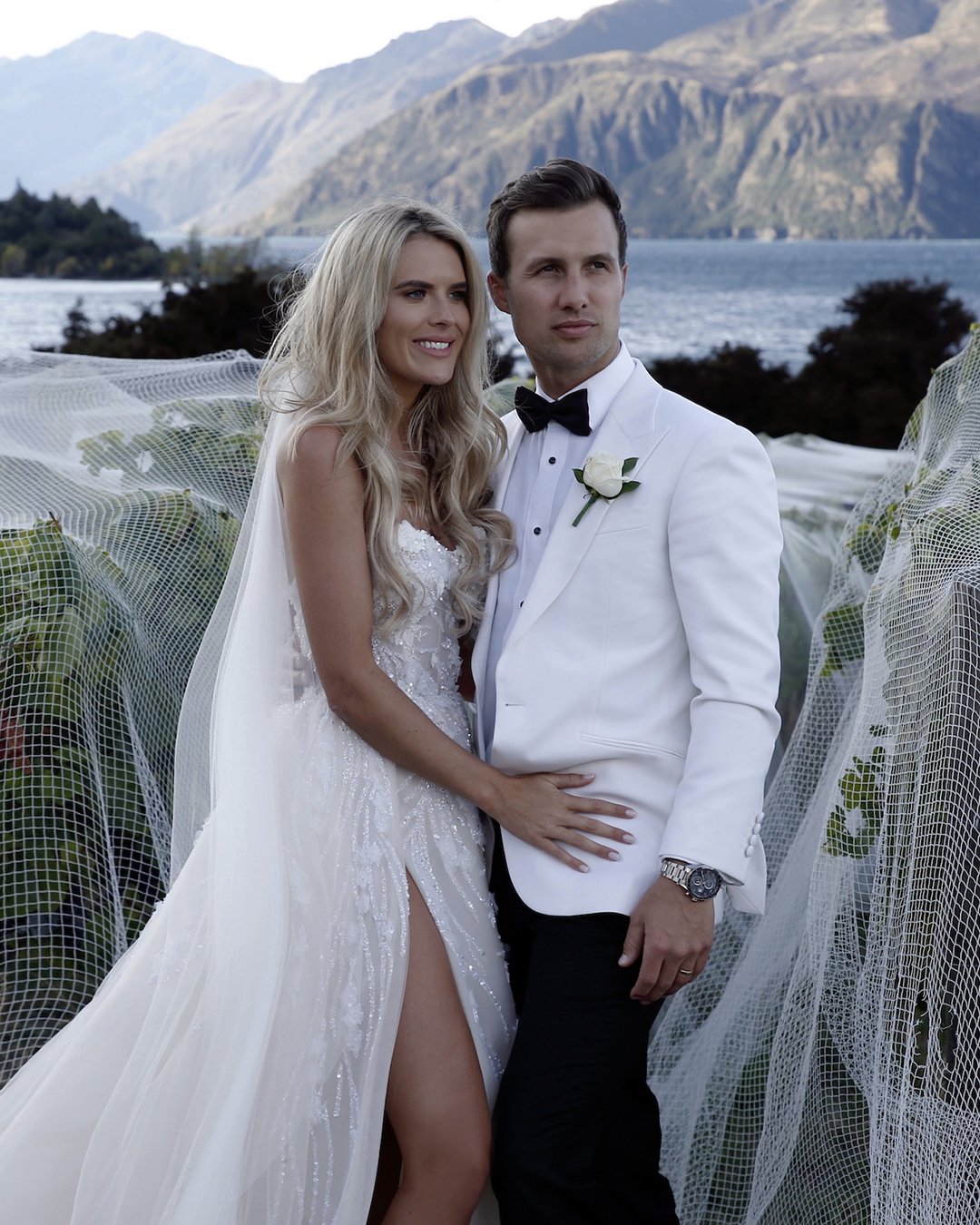 white jacket wedding suit