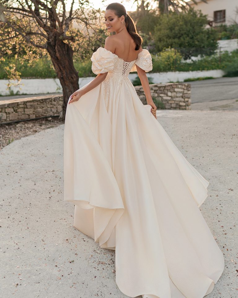 36 Off The Shoulder Wedding Dresses To See
