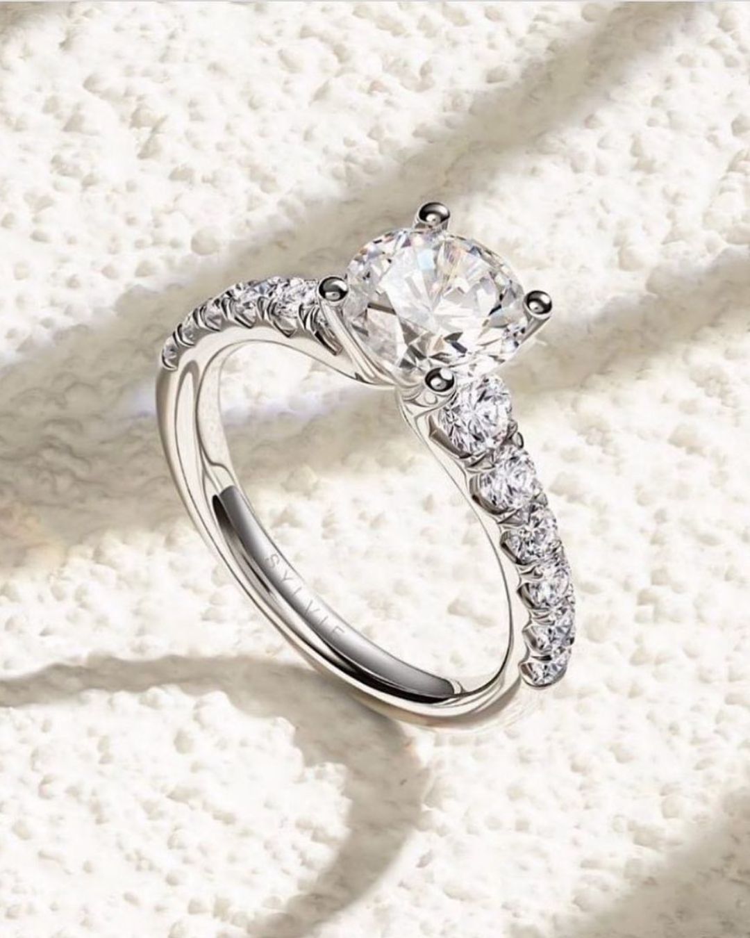 round engagement rings classic rings