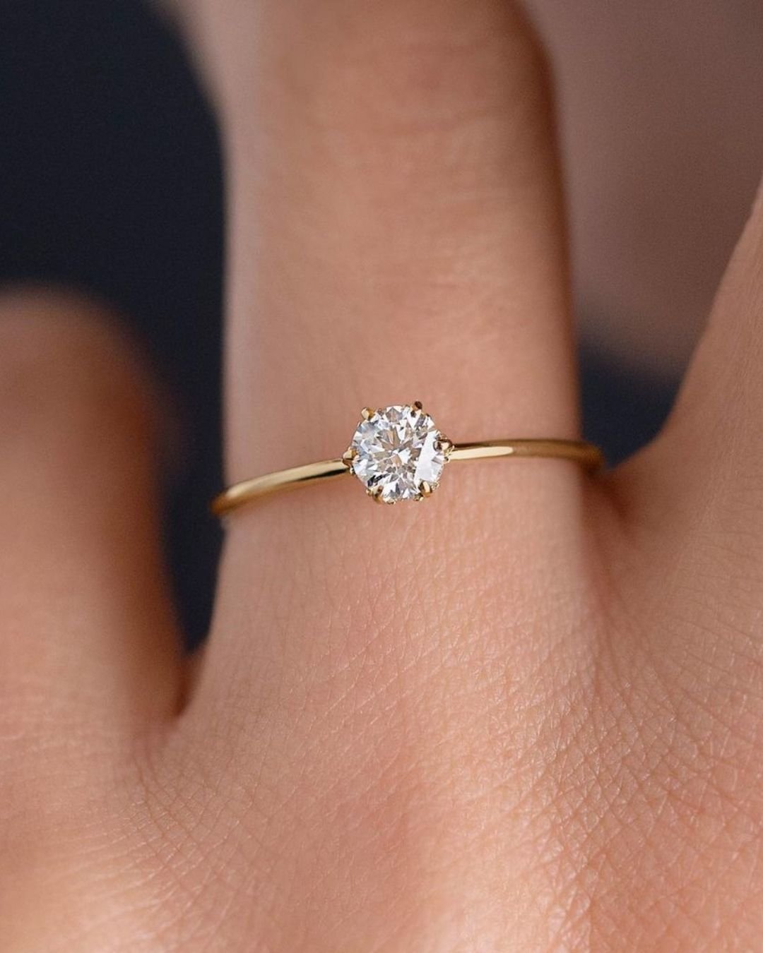 round engagement rings diamond engagement rings5
