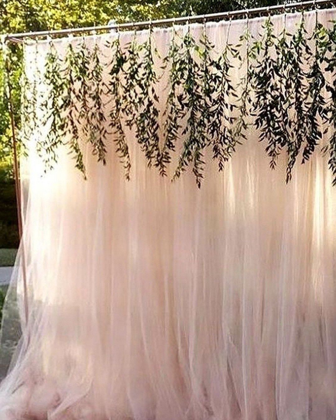 rustic wedding decor blush tulle haute floral