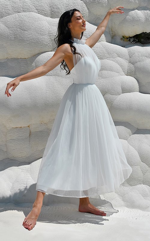 Modest tea length wedding dresses deals