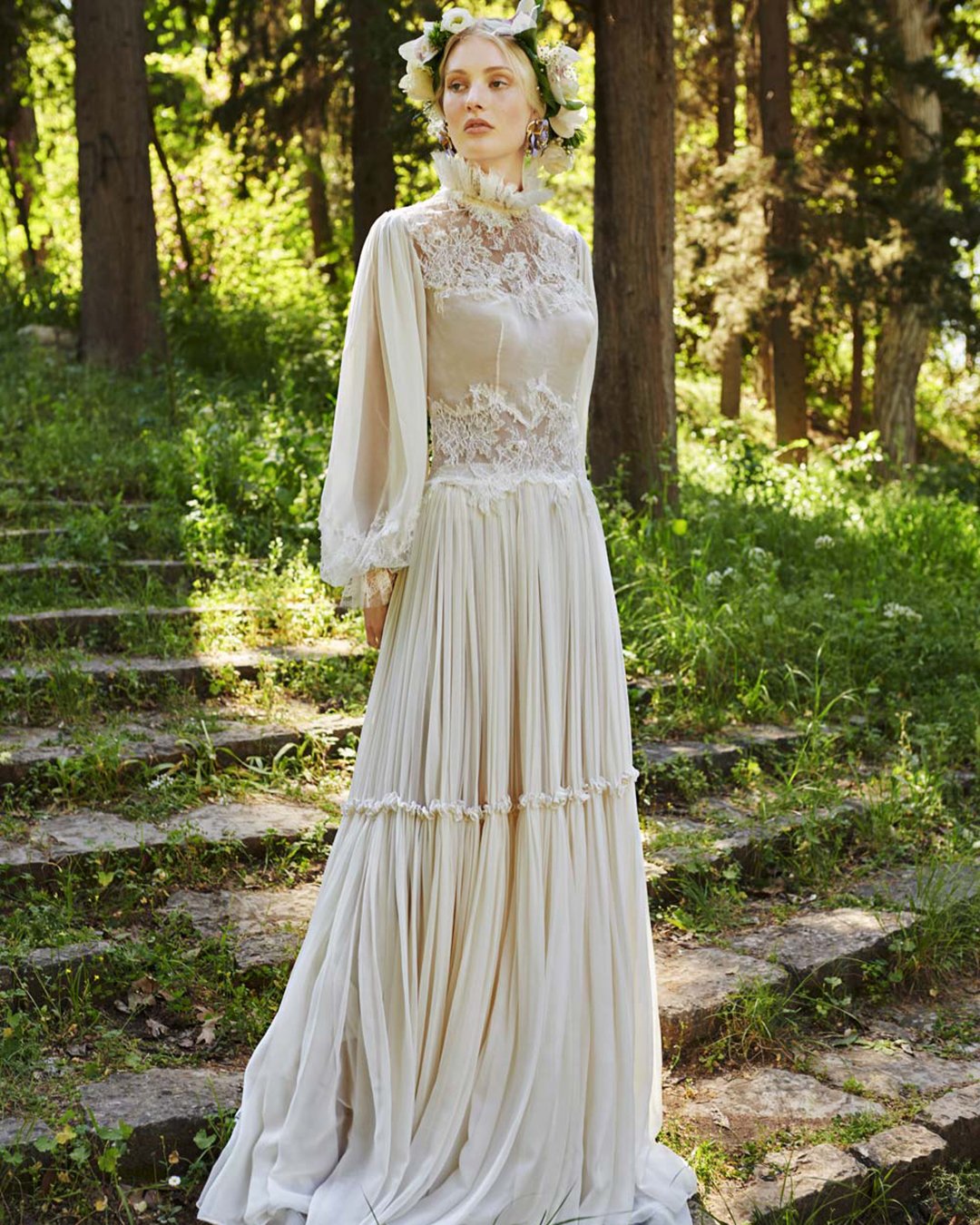 victorian wedding dresses with long sleeves high neck lace rustic costarellos