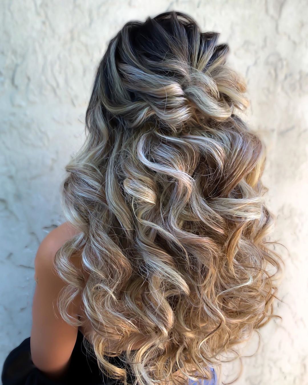 wedding hairstyles for long hair curly half up samirasjewelry