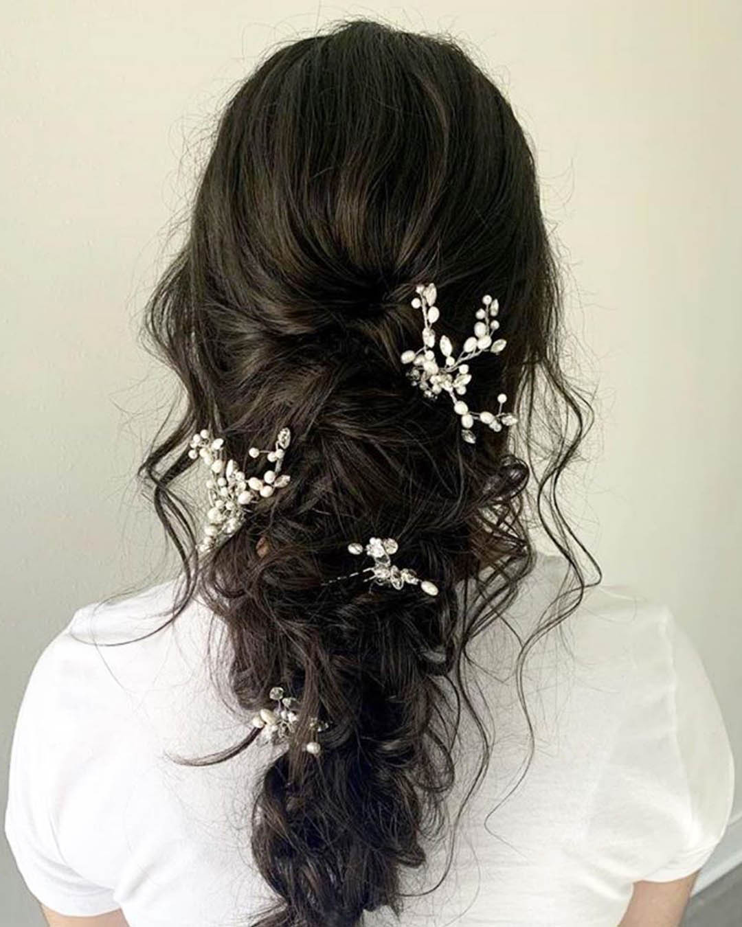 wedding hairstyles for long hair haircomesthebride