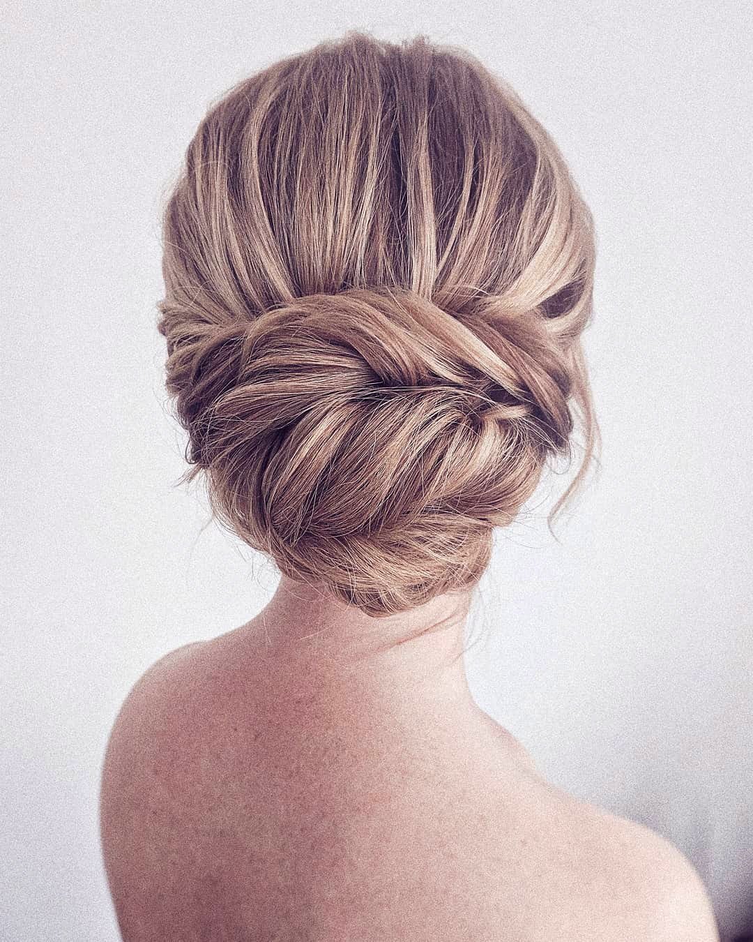 wedding hairstyles for long hair updo classic bridal_hairstylist