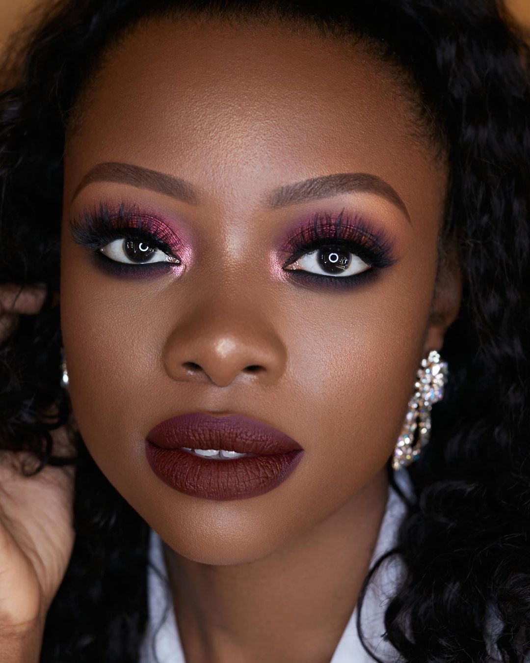 black bride makeup ideas burgundi lips long lashes joyadenuga