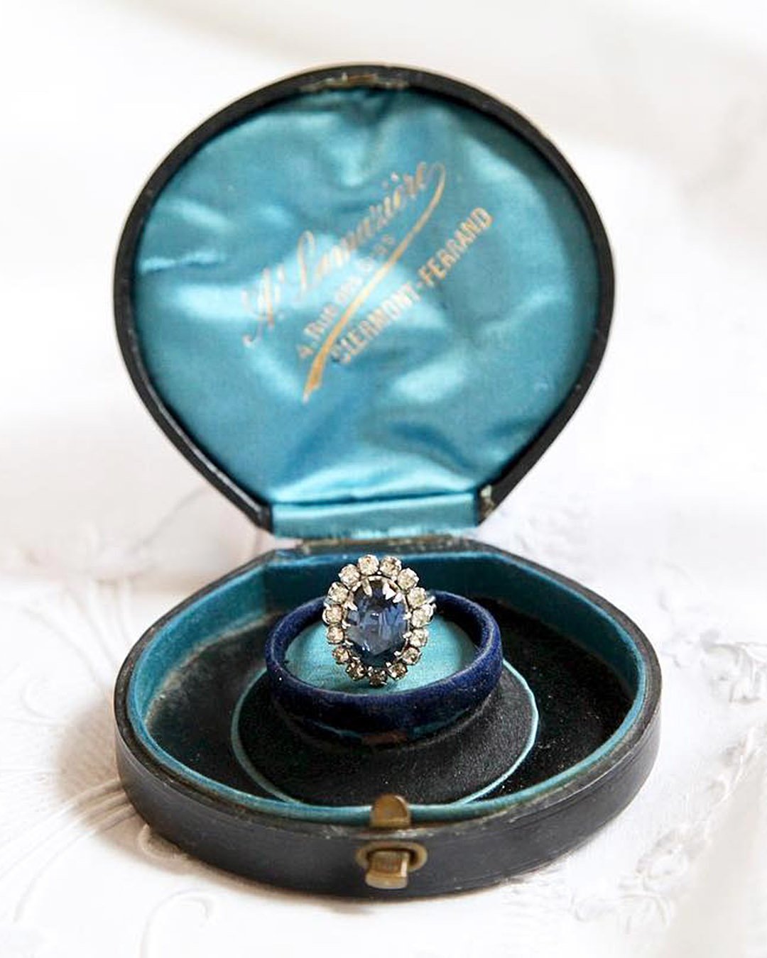 engagement ring boxes velvet vintage box