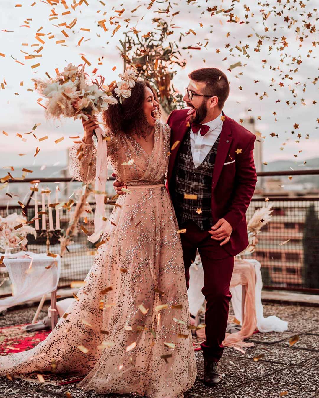 how much to spend on a wedding gift bride groom