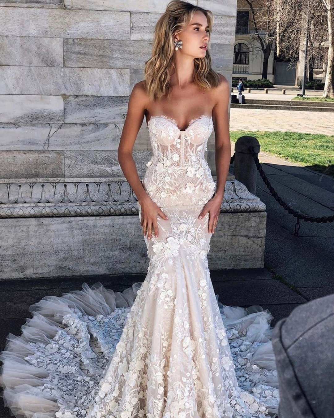 mermaid wedding dresses sweetheart strapless sexy neckline floral lace berta
