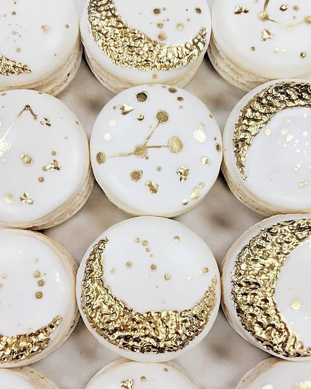 non traditional wedding dessert ideas celestial decor macarons mac lab