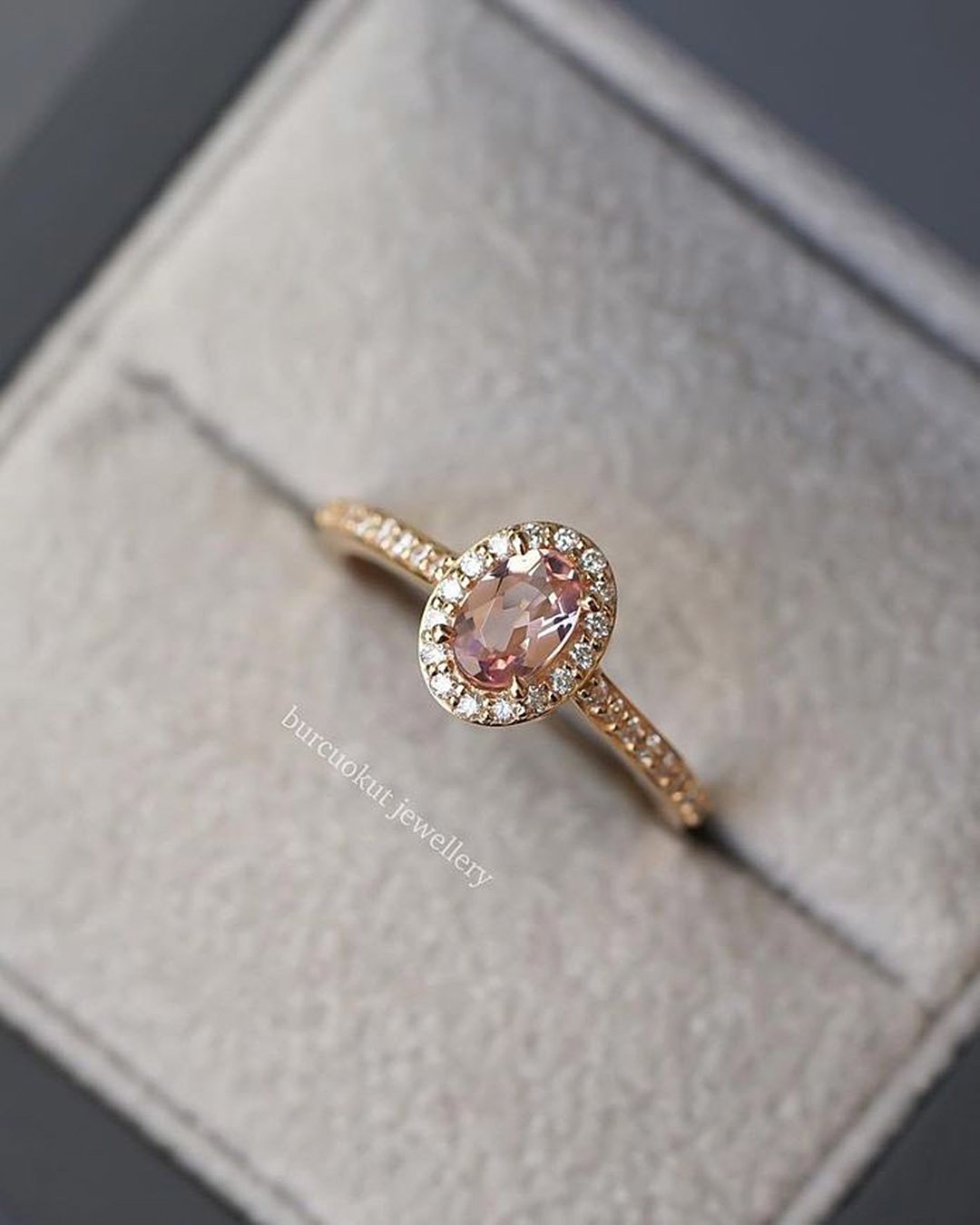 oval engagement rings classic rose gold halo