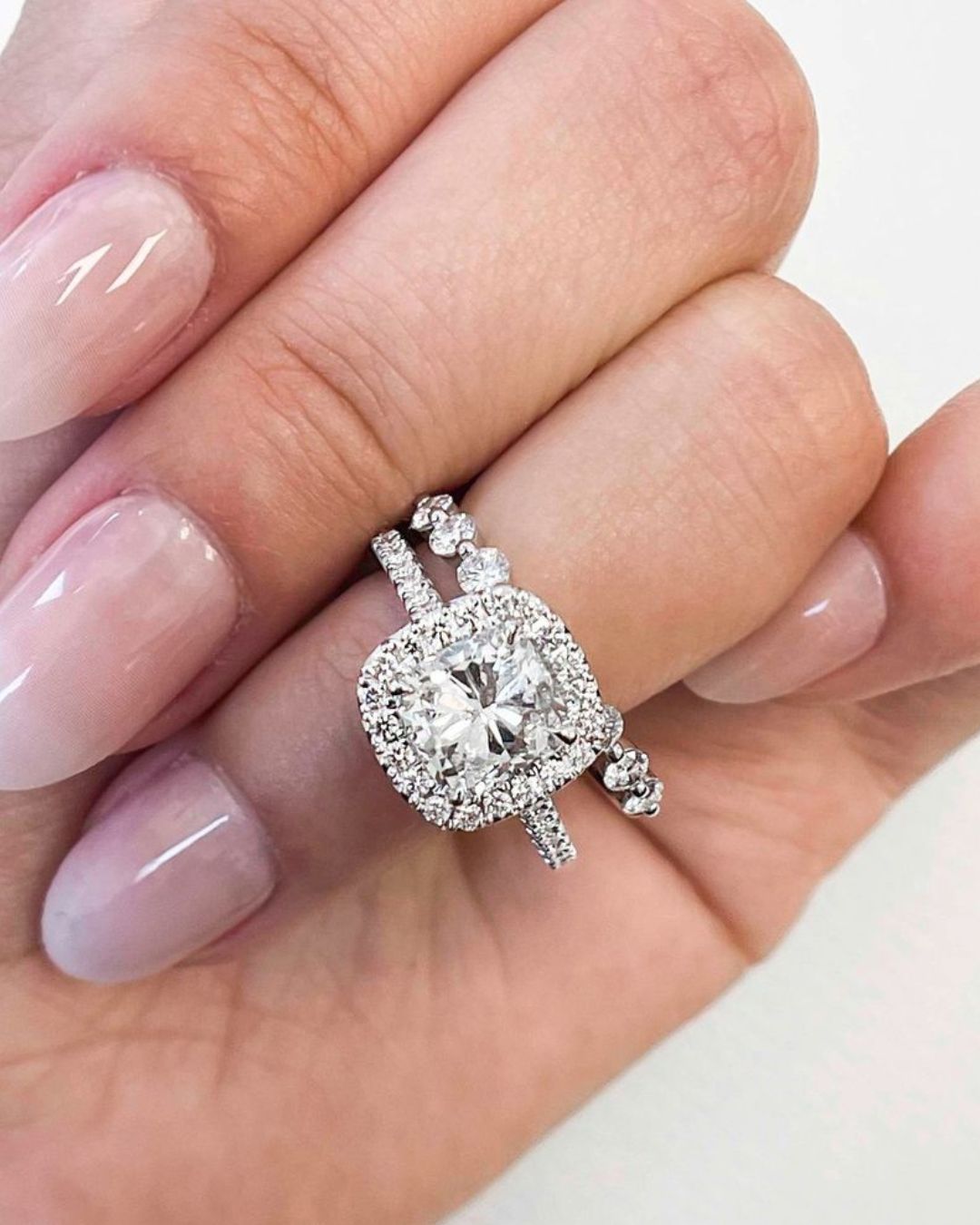 princess cut engagement rings halo ring1