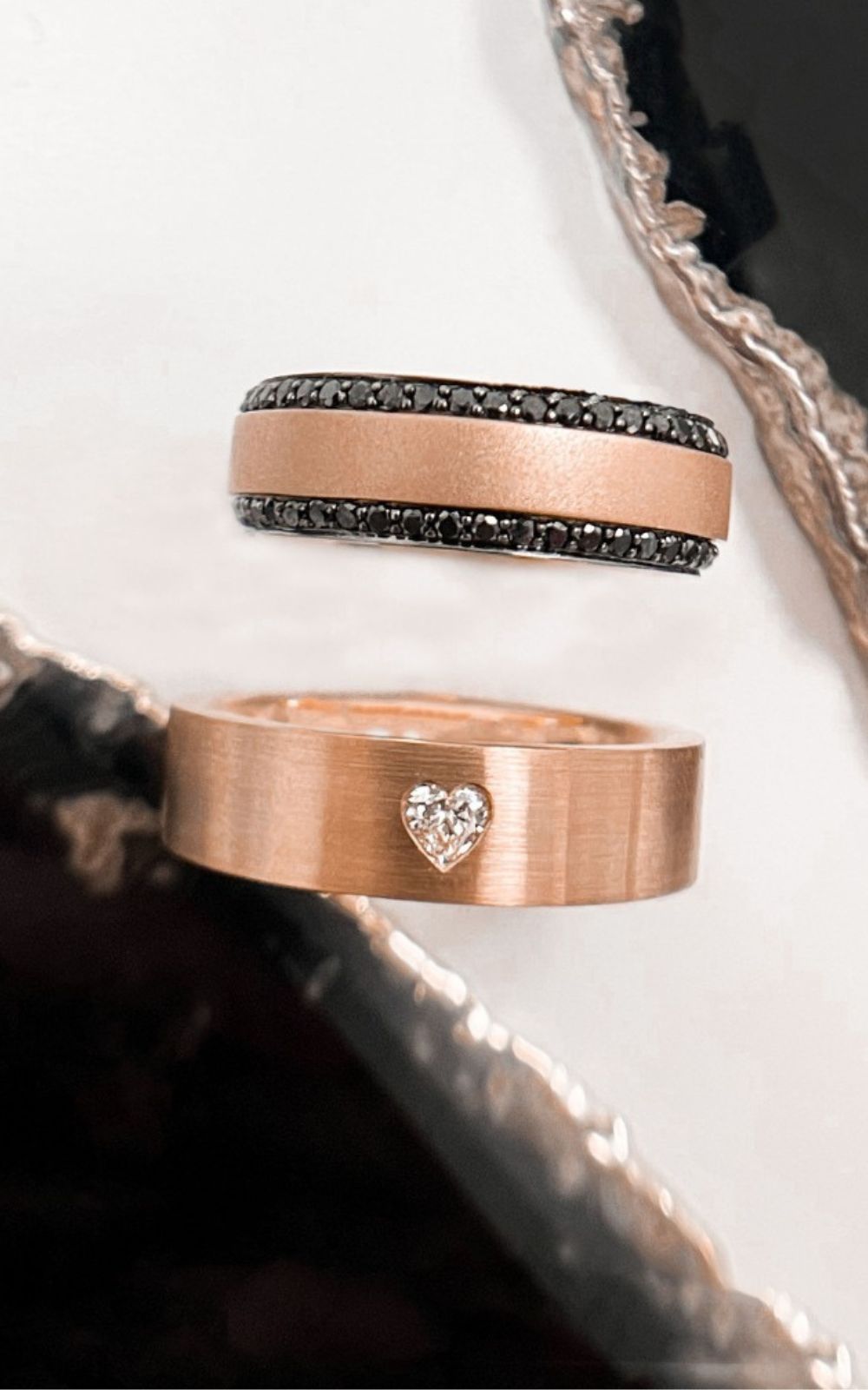 Emerald Cut Diamond Engagement Ring in Rose Gold | KLENOTA