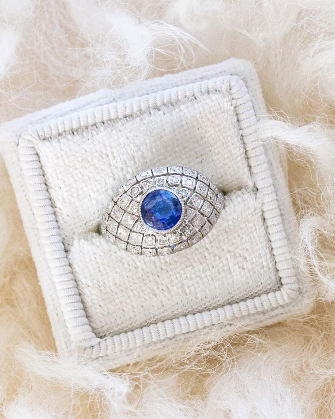 sapphire engagement rings blue sapphire rings vintage