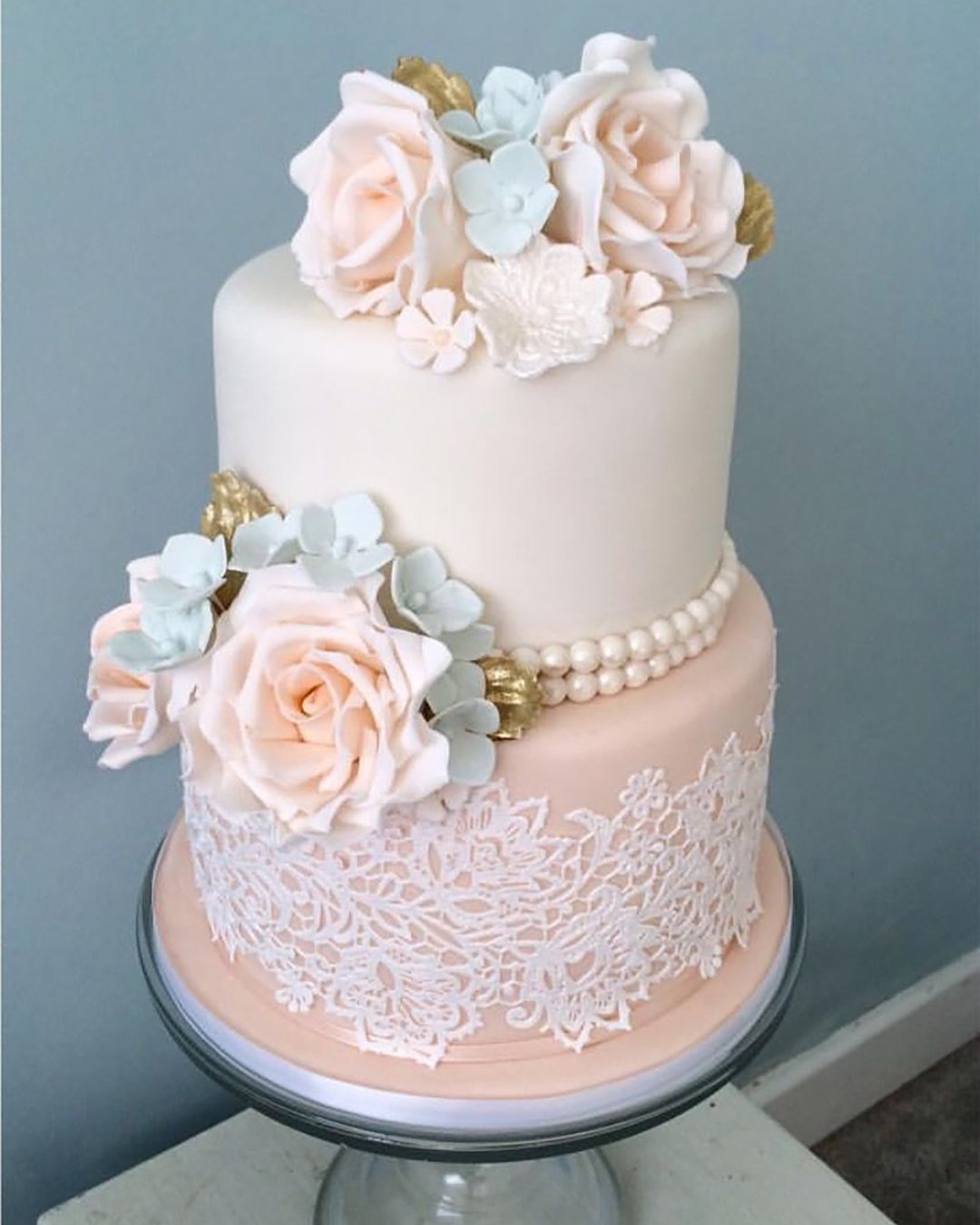simple elegant chic wedding cakes vintage cake with flowers facsantos
