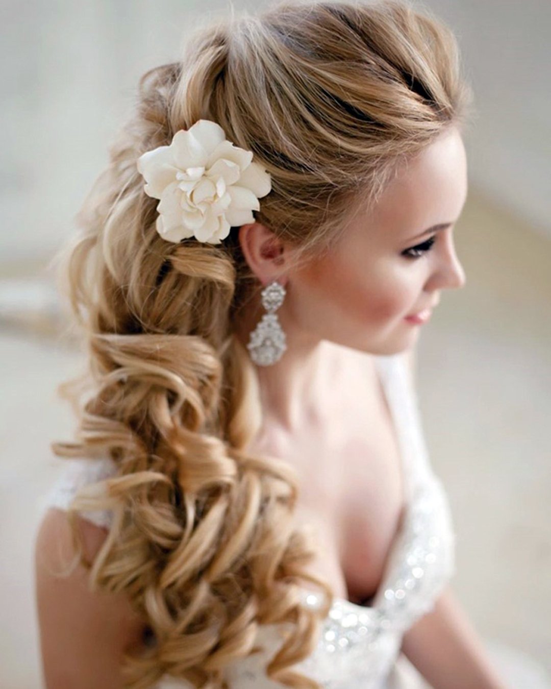 36 Pretty SweptBack Wedding Hairstyles Wedding Forward