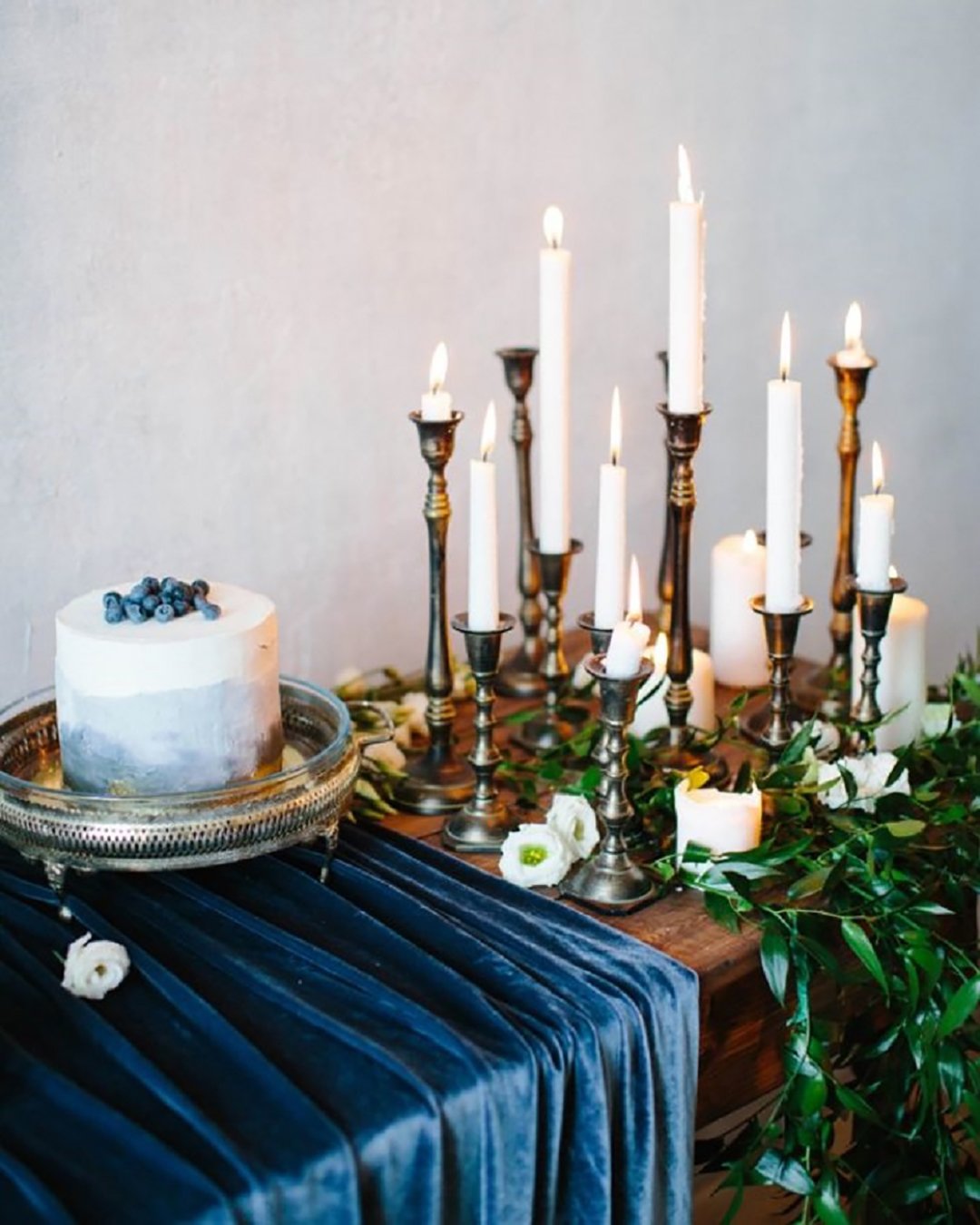 velvet wedding decor simple velvet cake decor everygoldendetail