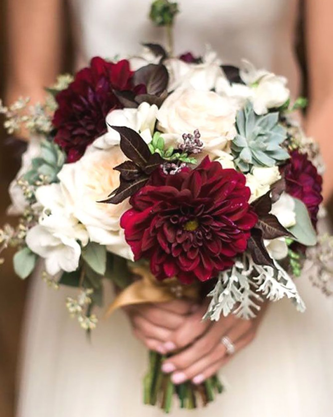 beautiful dahlies bouquets jane and co photography 31
