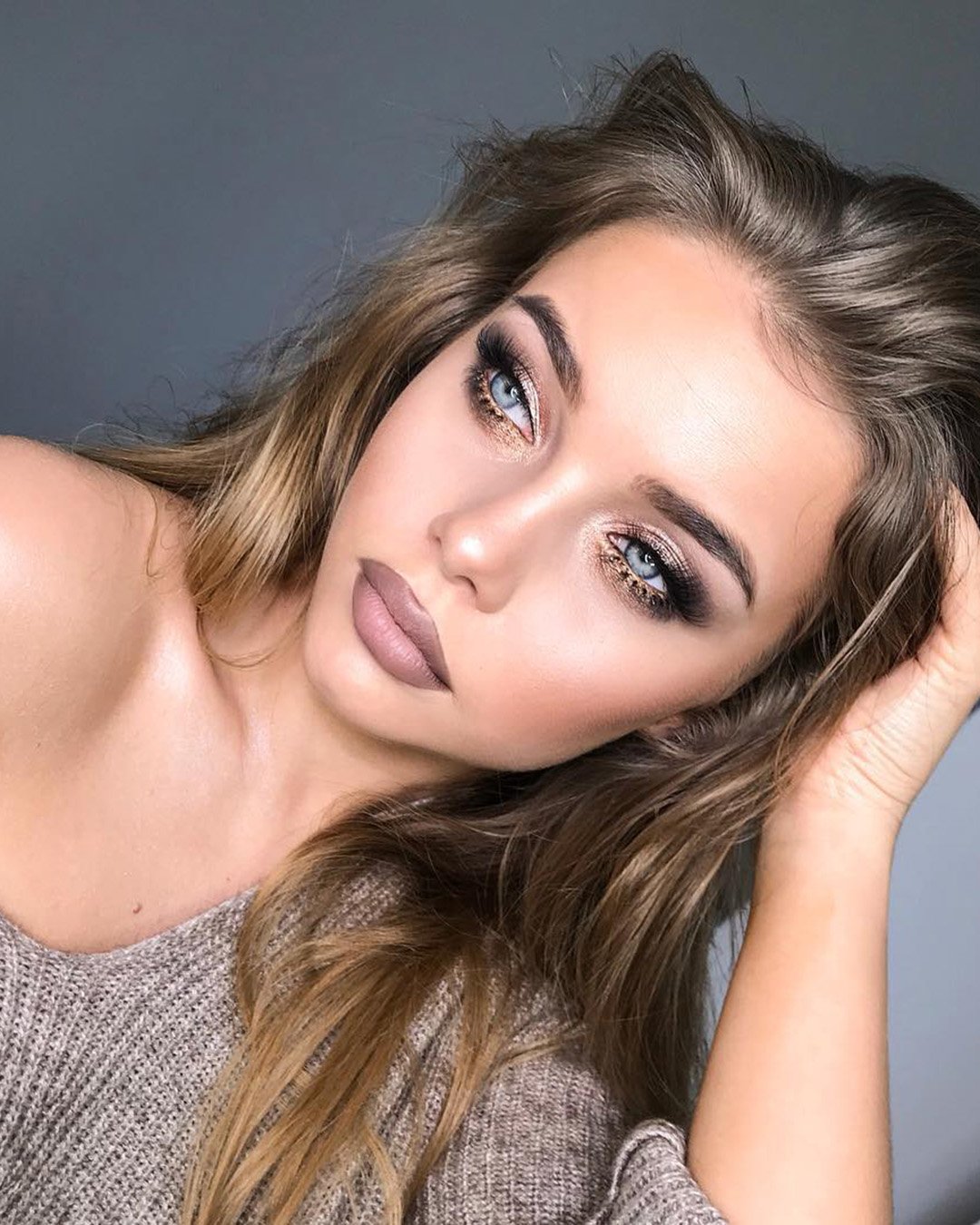 boho wedding makeup long lashes shimmer gold matte lips elstilespb