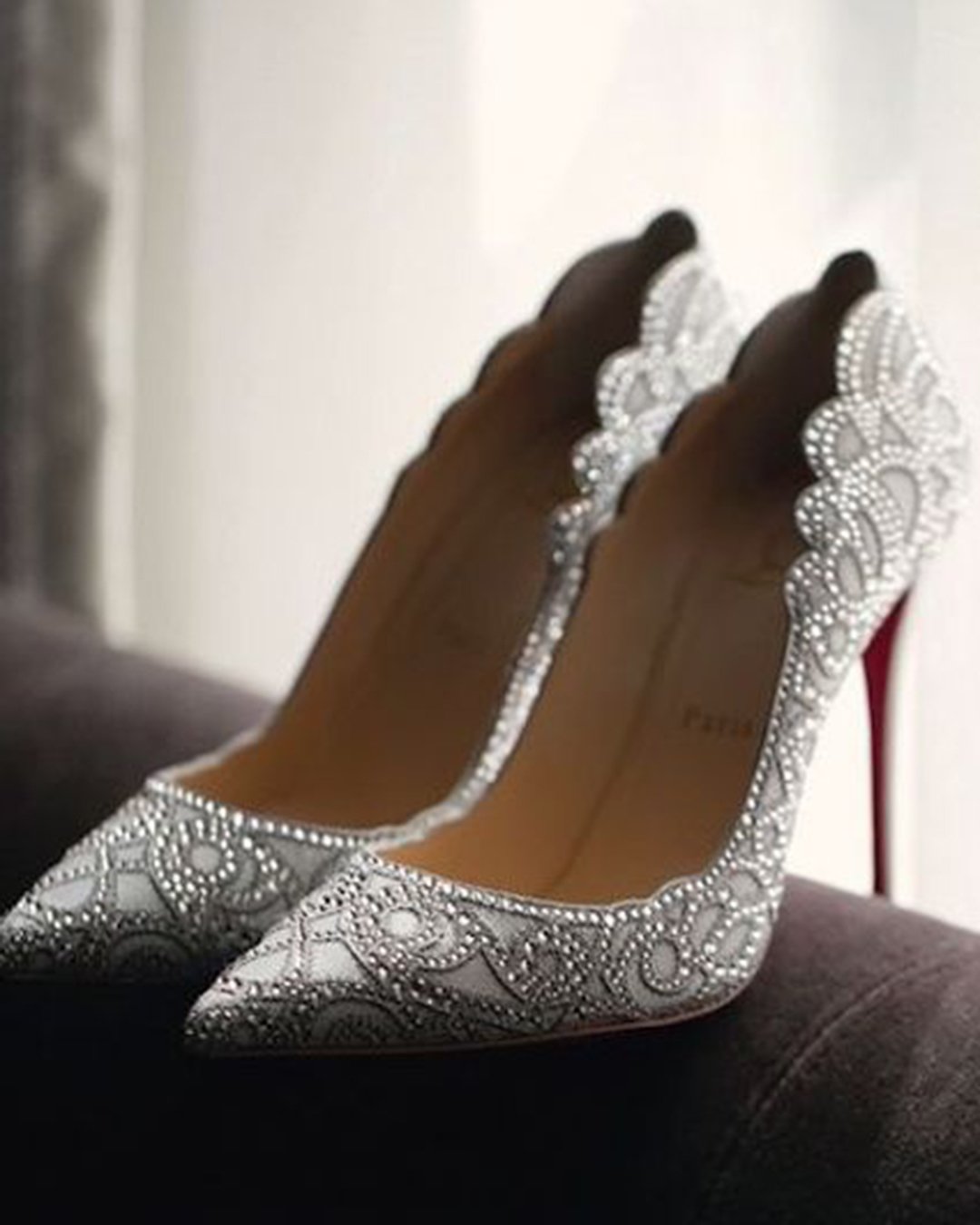 beautiful bridal shoes