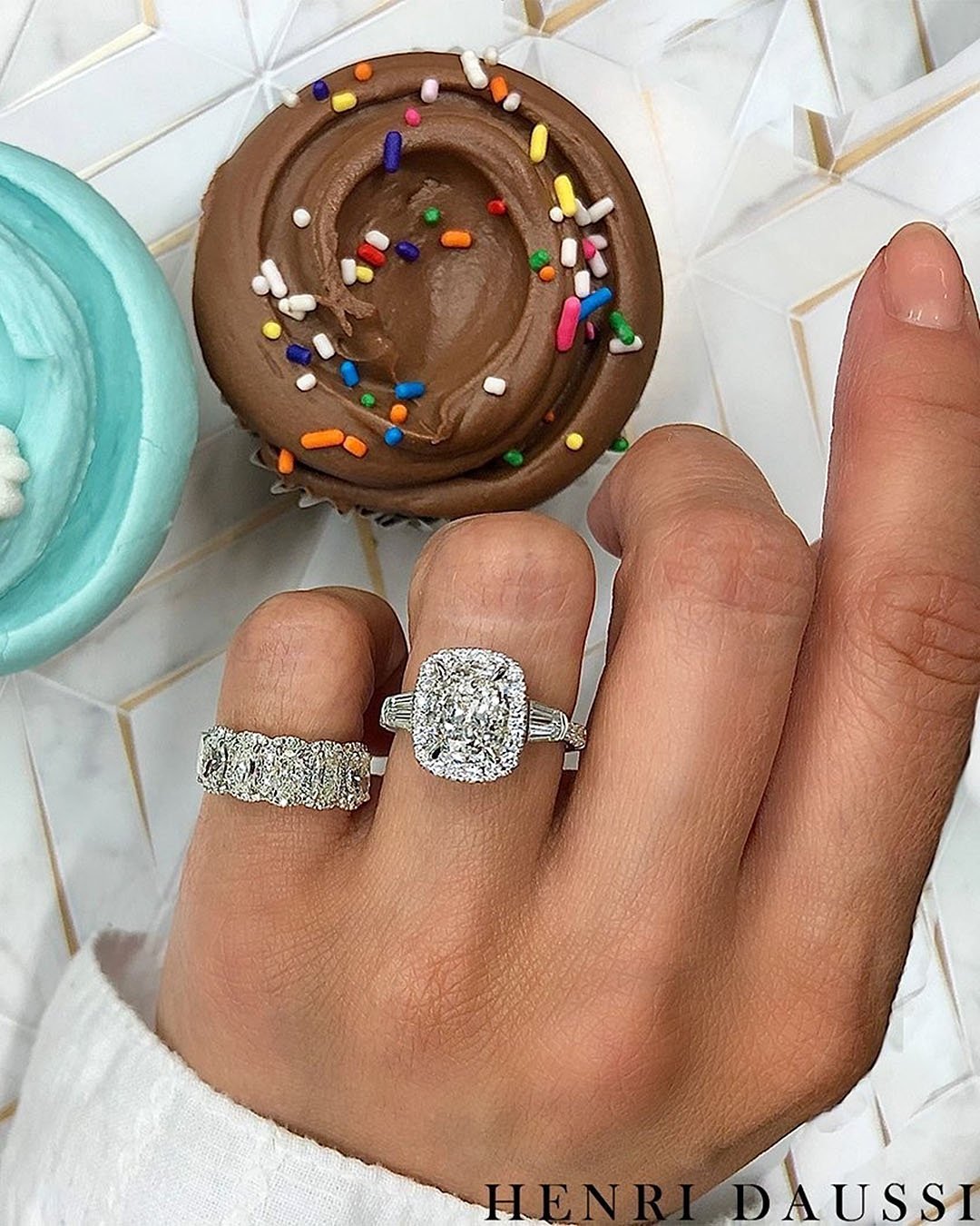 halo engagement rings diamond white gold
