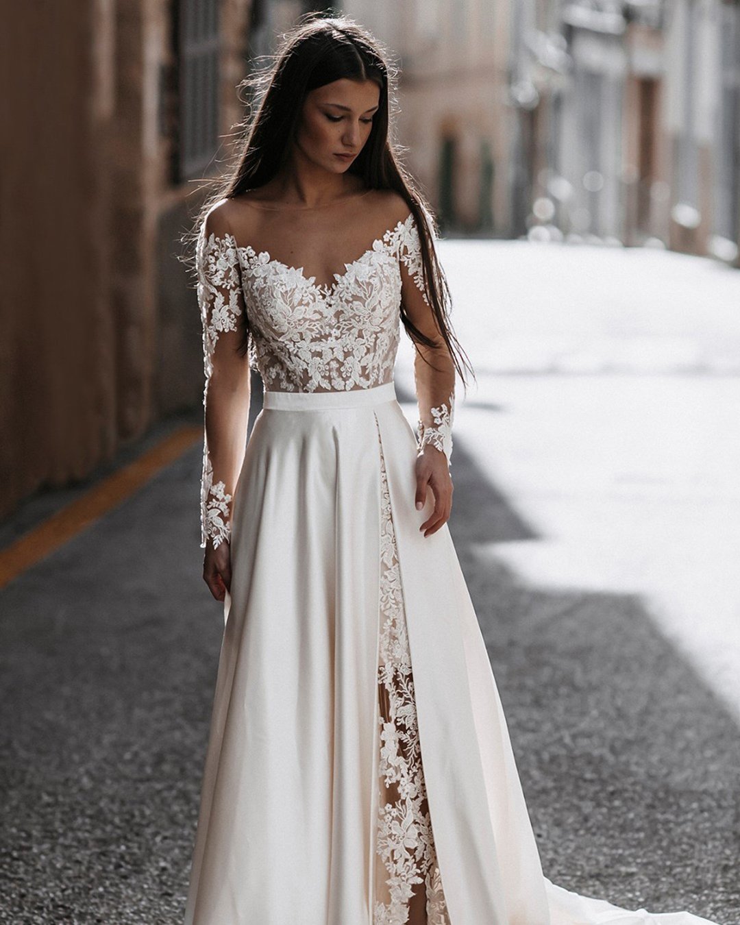 lace wedding dress