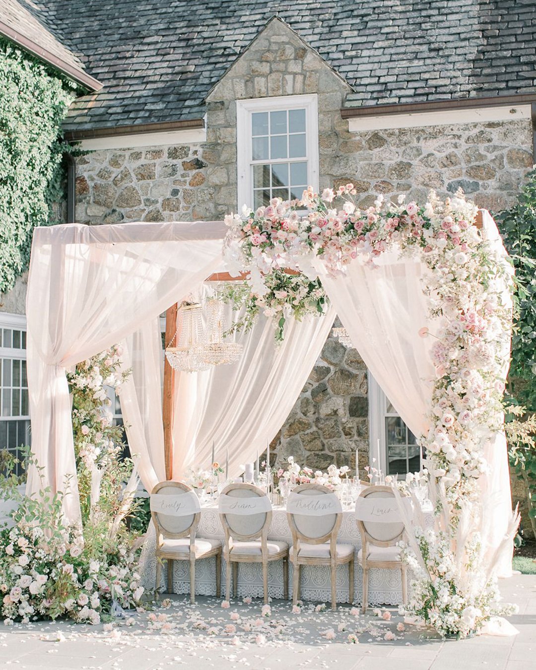 30 Gorgeous Nude Wedding Photo Ideas