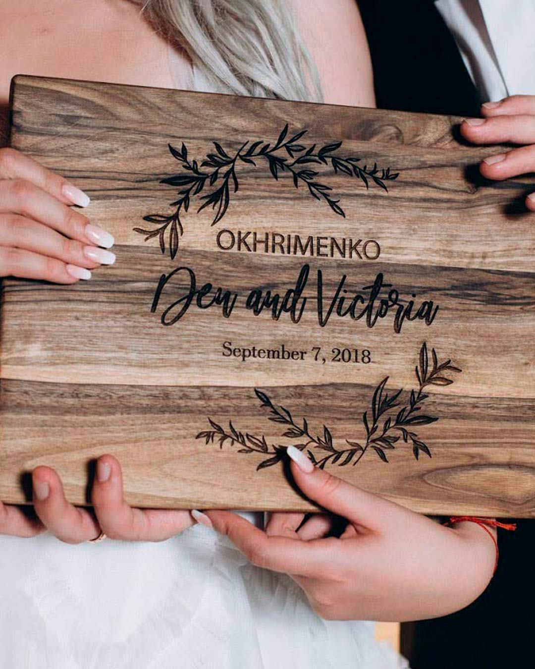 personalized-wedding-gifts-personalized cutting board