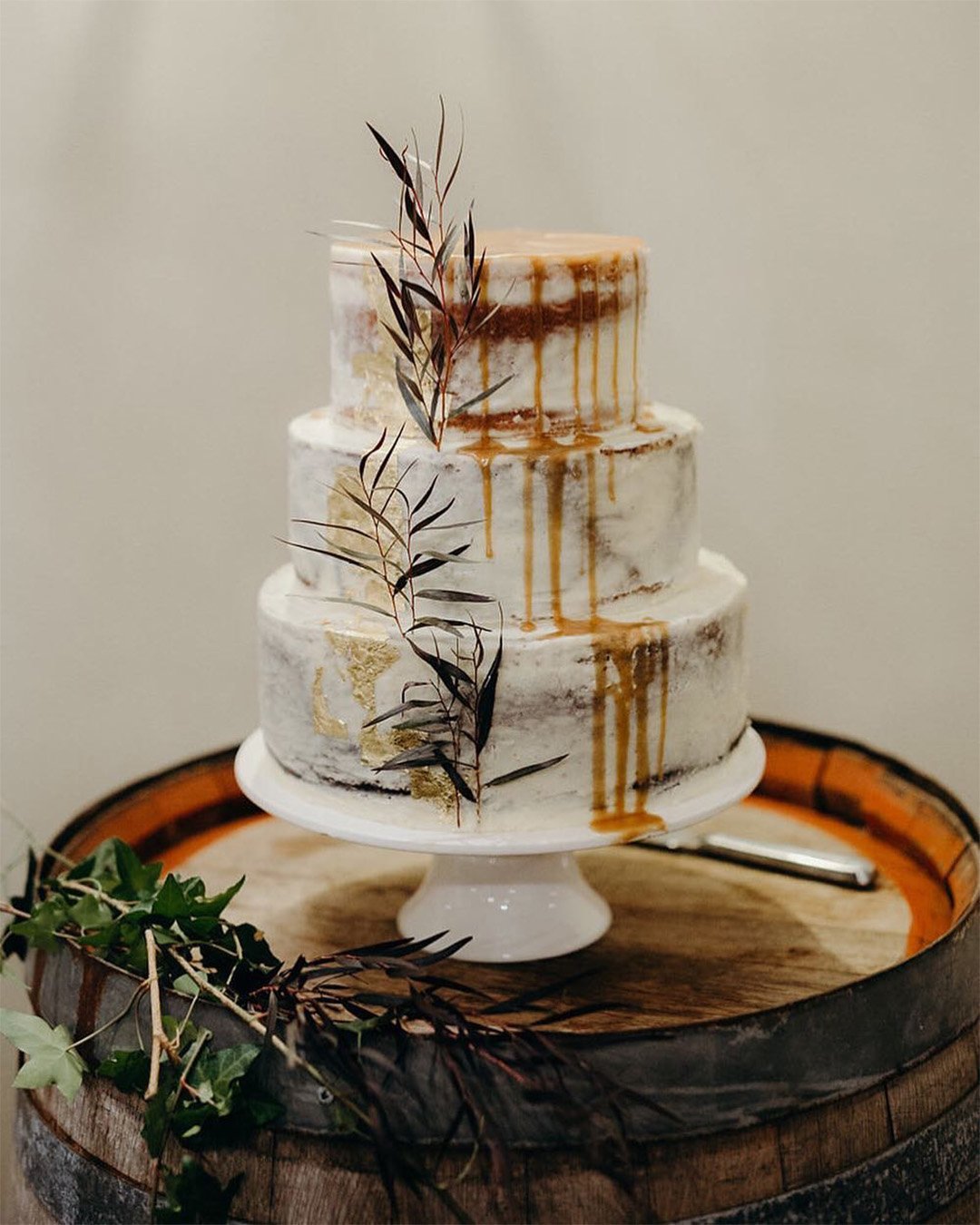 small rustic wedding cakes rustic naked cakes