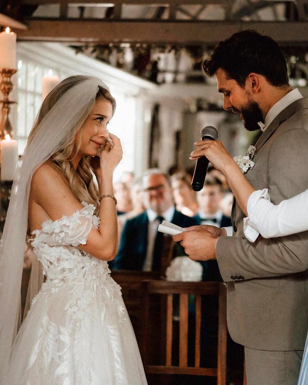 step-step-writing-wedding vows bride groom long time