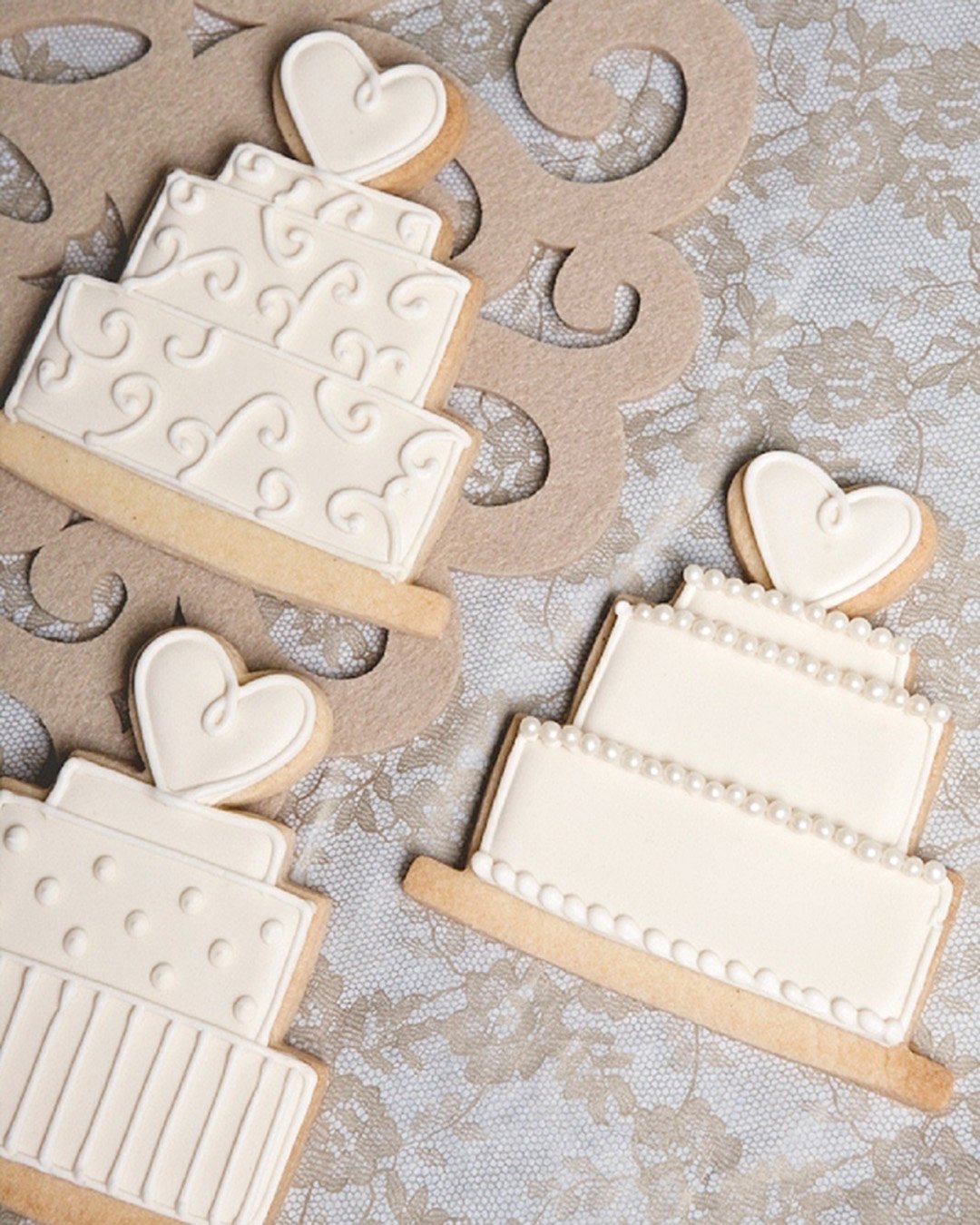 wedding cake cookies bridal dress ring shaped maddiebscookies