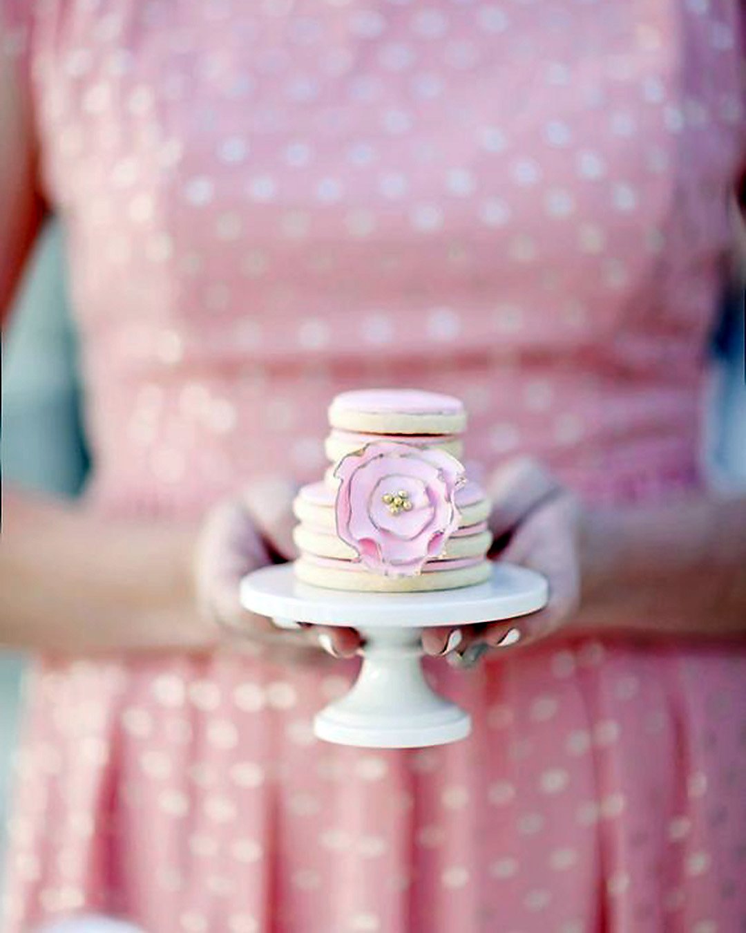wedding cake cookies small pink with flower colincowie