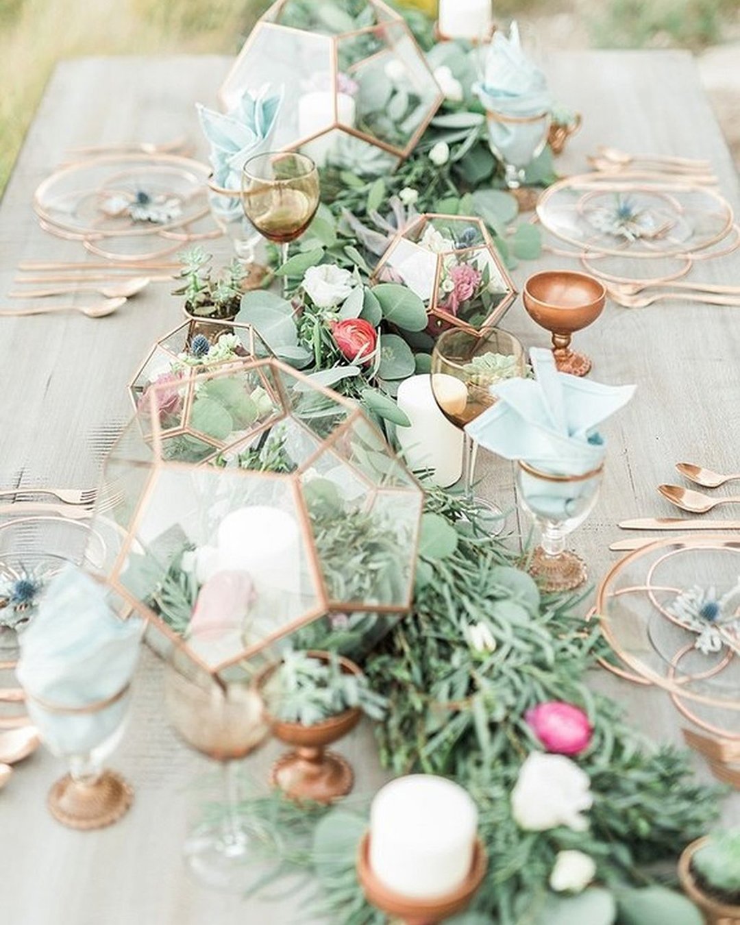 Top 6 Wedding Decor Trends For 2021 Brides Wedding Forward