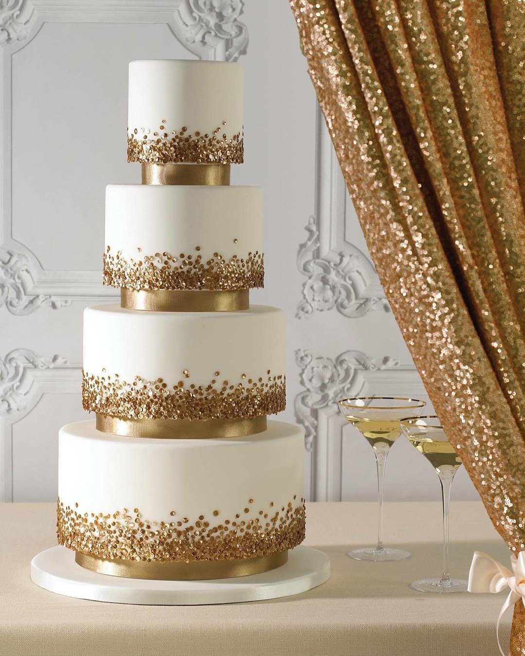 beautiful wedding cakes cascade sequins zoeclarkcakes gold