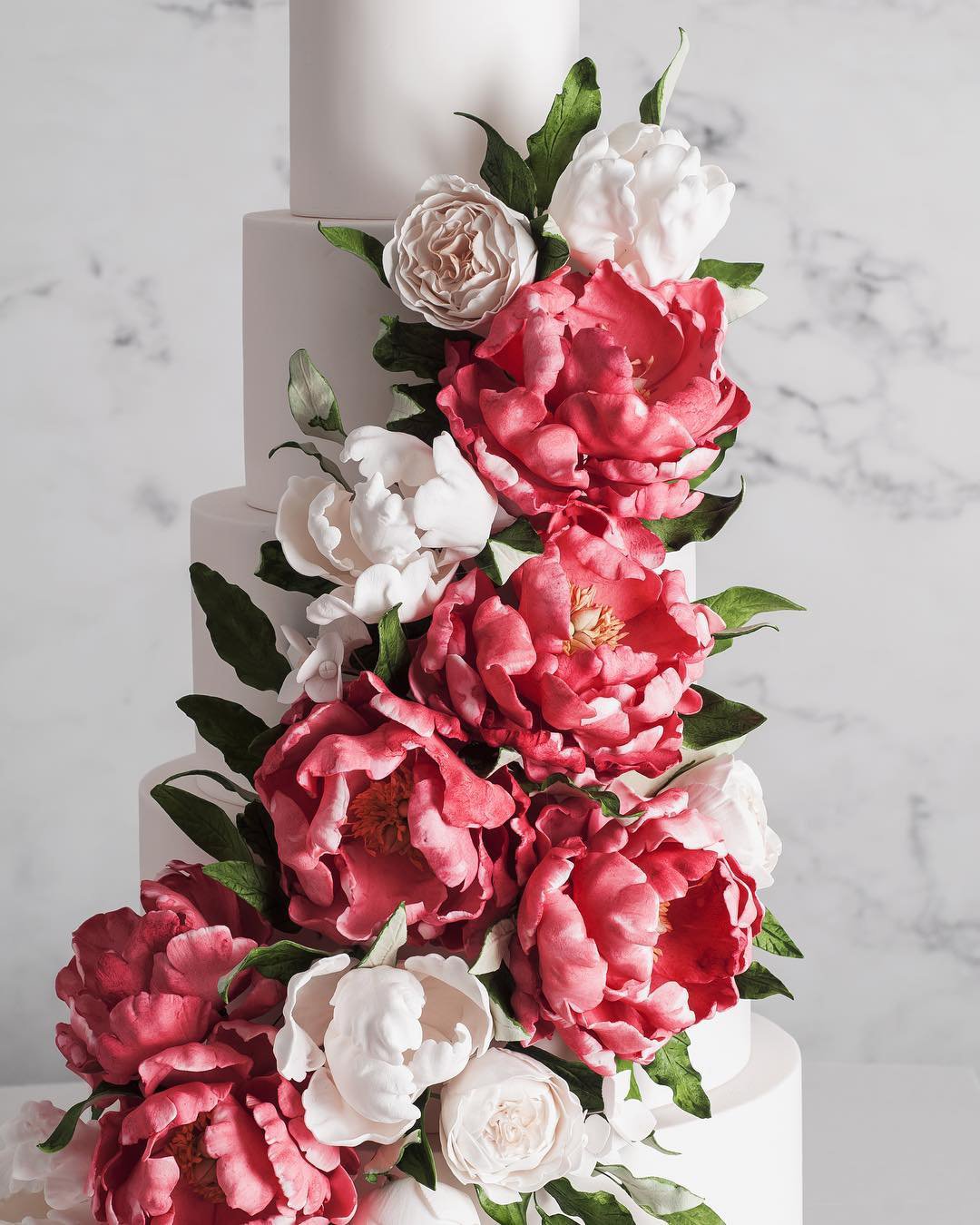 beautiful wedding cakes cascade with flowers cake_ink1