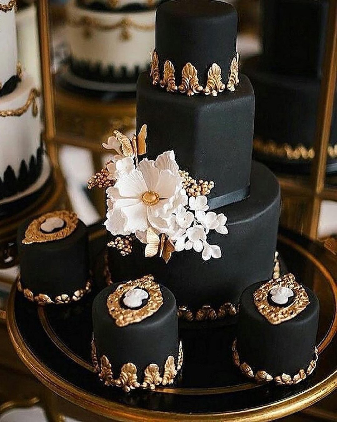 black and white wedding cakes elegant luxury with gold coutureweddingplanning