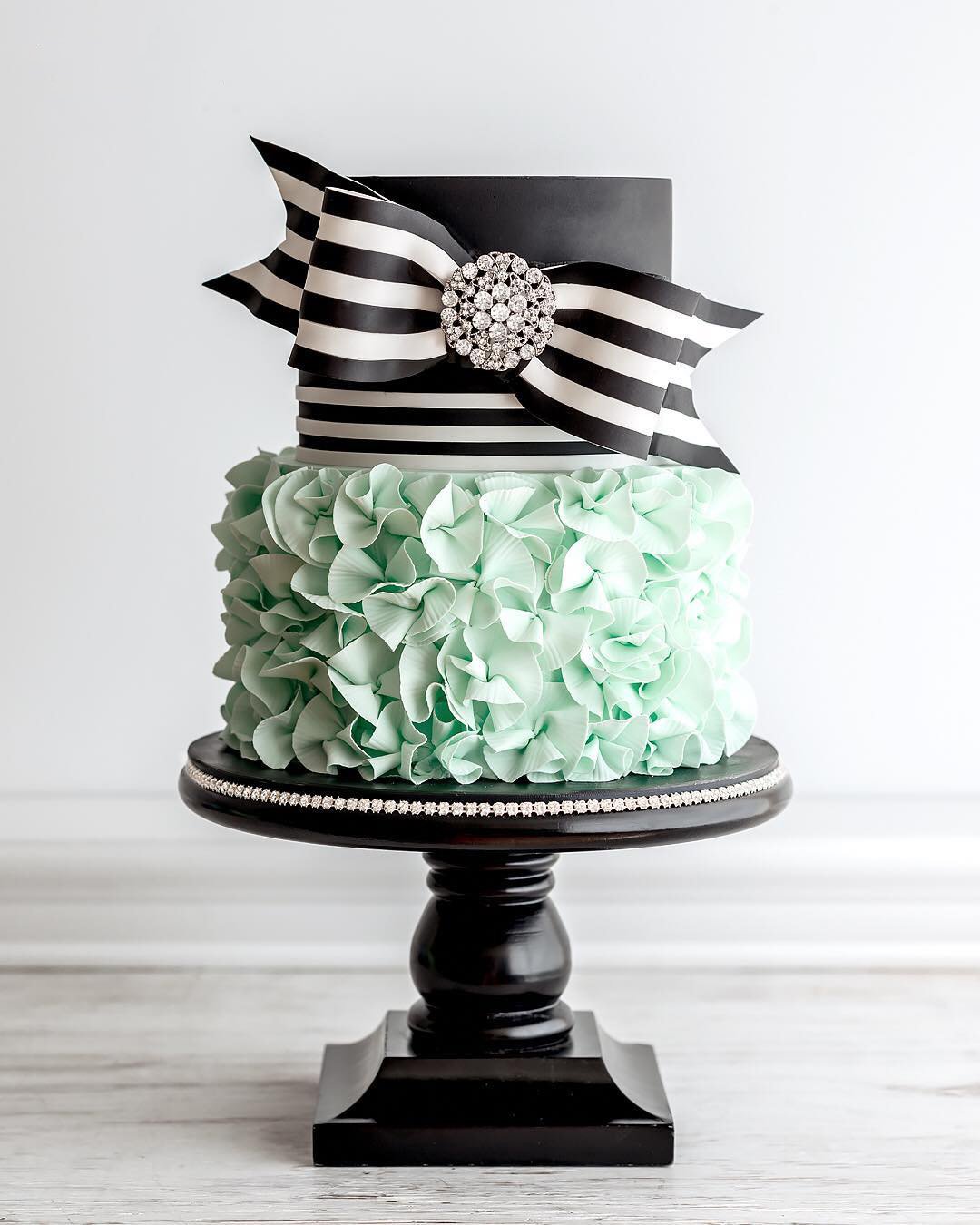 black and white wedding cakes vintage with ruffles delacremestudio