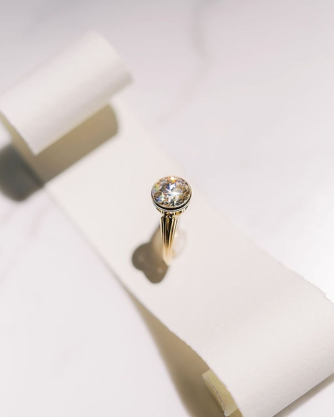 brilliant earth stylish vintage engagement rings