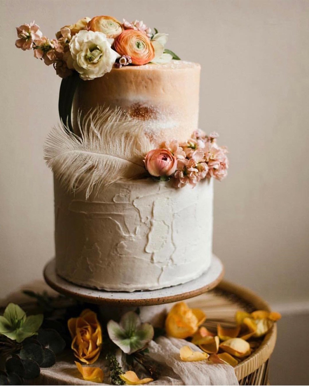 buttercream wedding cakes with flowers white