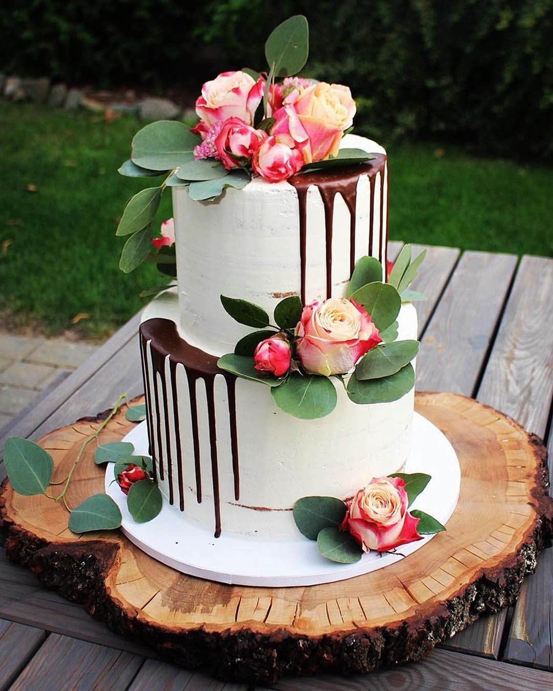 drip wedding cakes rustic drip cake flowers with chocolate