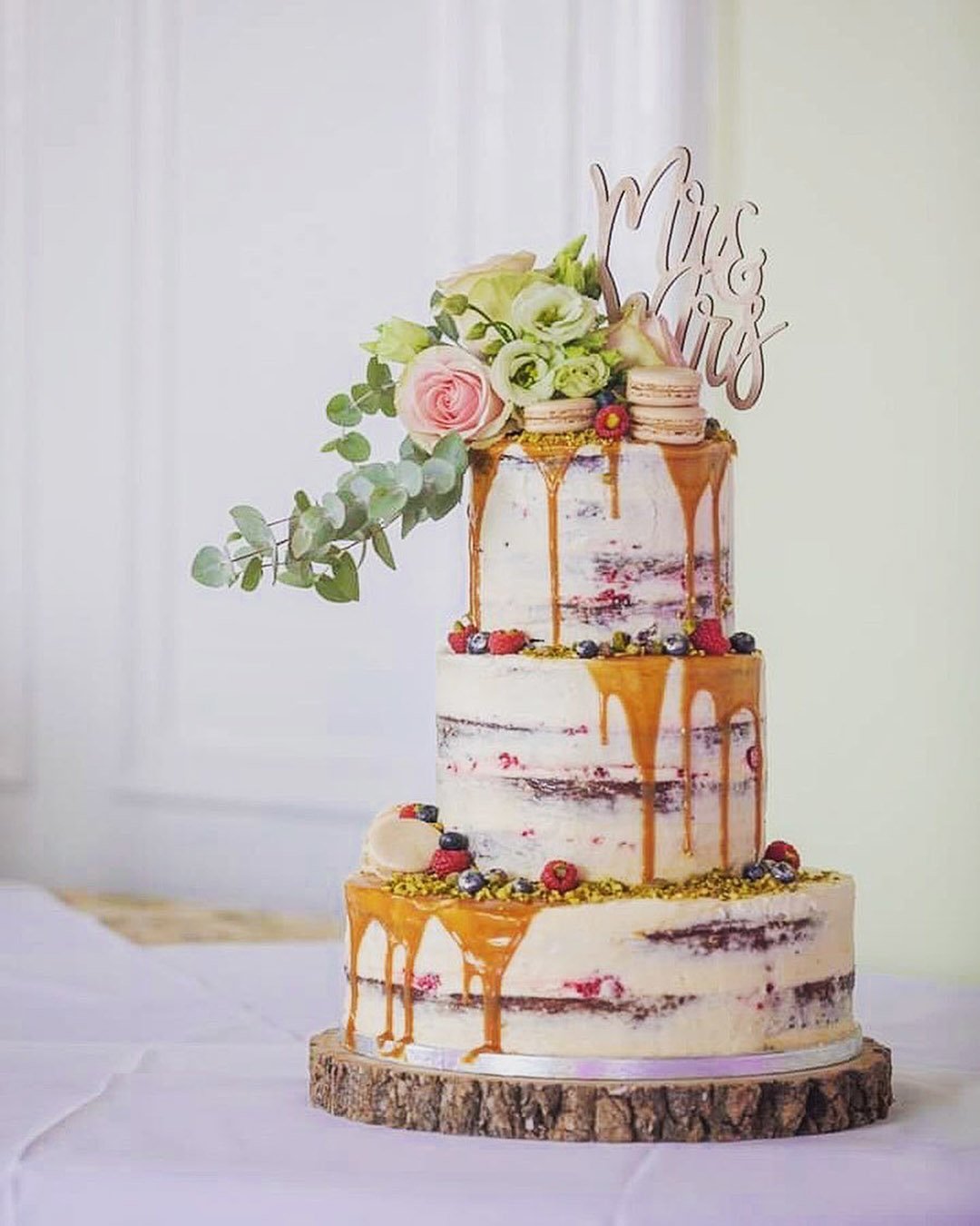 drip wedding cakes rustic naked cake